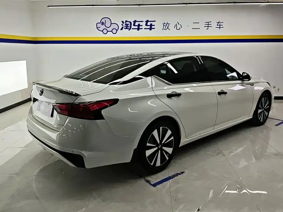 Nissan Teana — фото 6