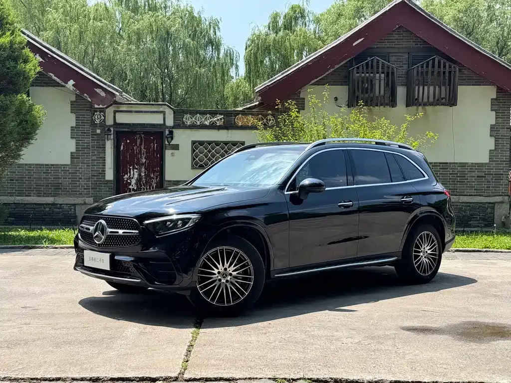 Mercedes-Benz GLC — фото 1