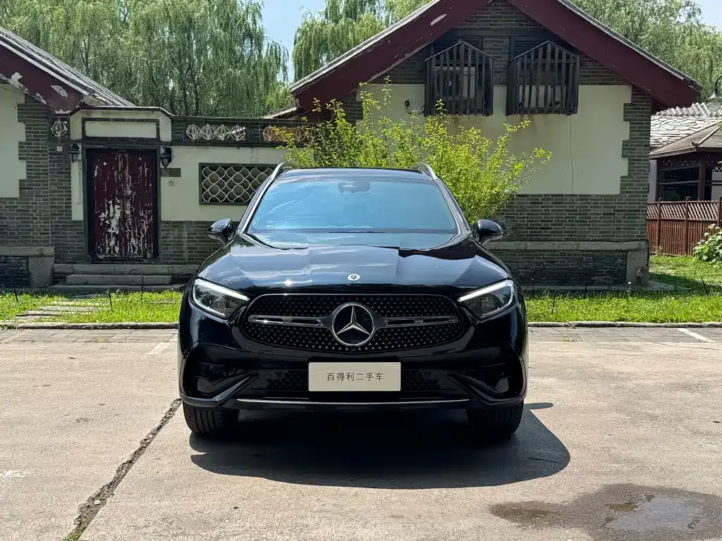 Mercedes-Benz GLC — фото 10