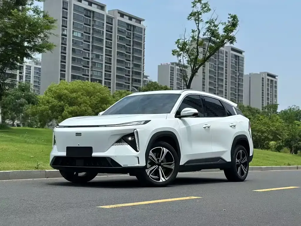 Geely Galaxy L7