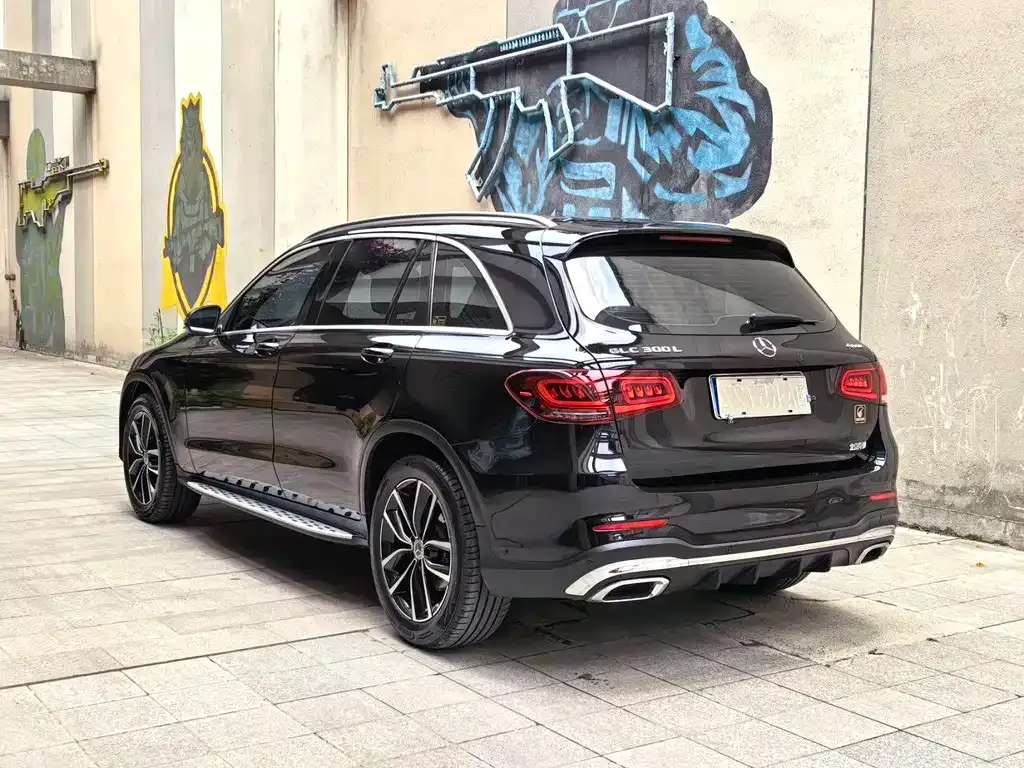 Mercedes-Benz GLC — фото 9