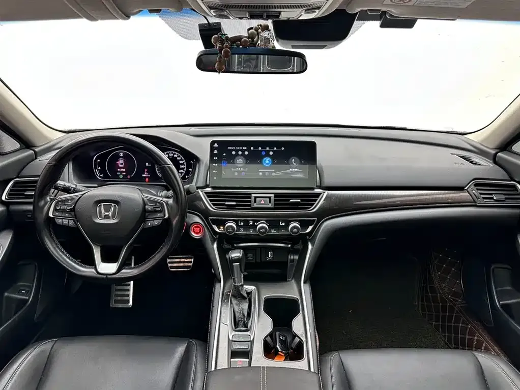 Honda Accord — фото 6