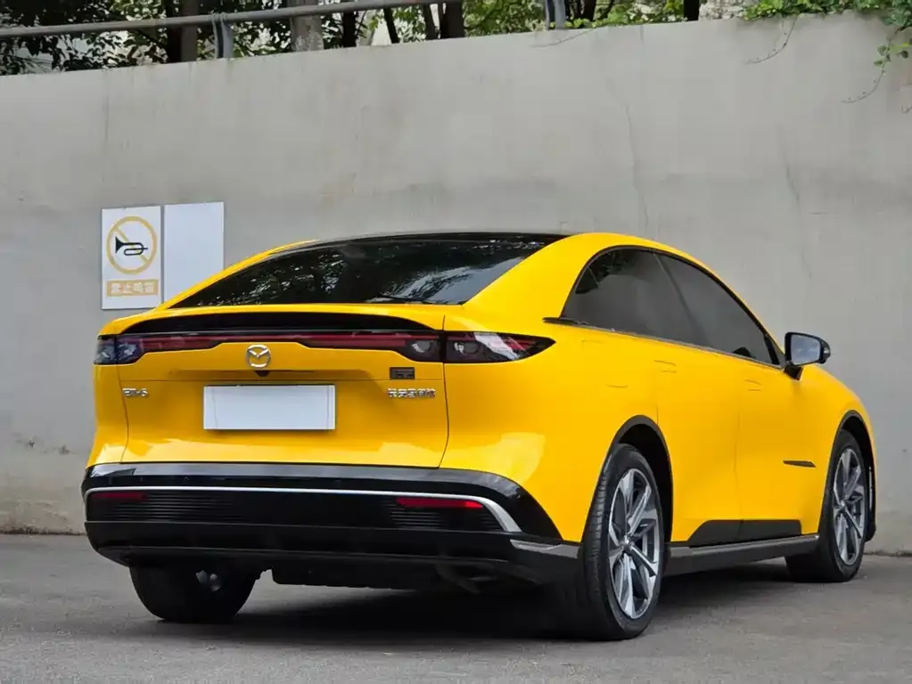 Mazda EZ-6 2024 из CN, фото 4
