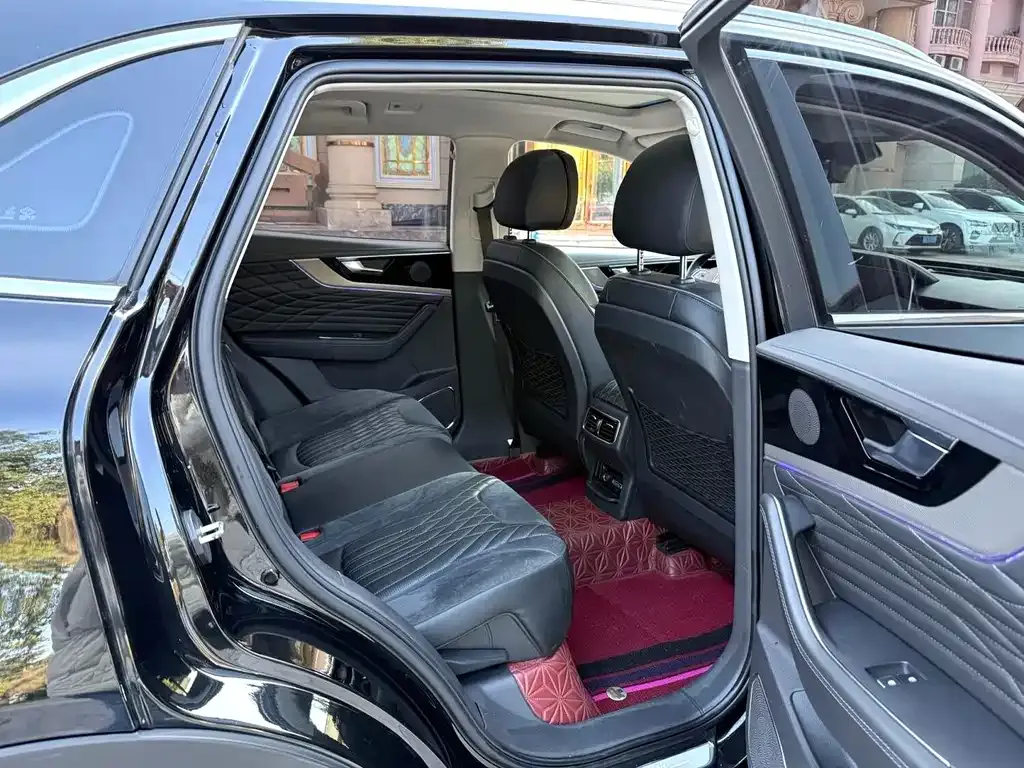 Hongqi HS5 2023 из CN, фото 6