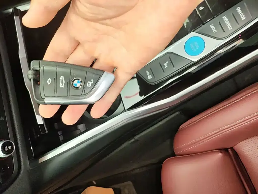 BMW i3 — фото 10