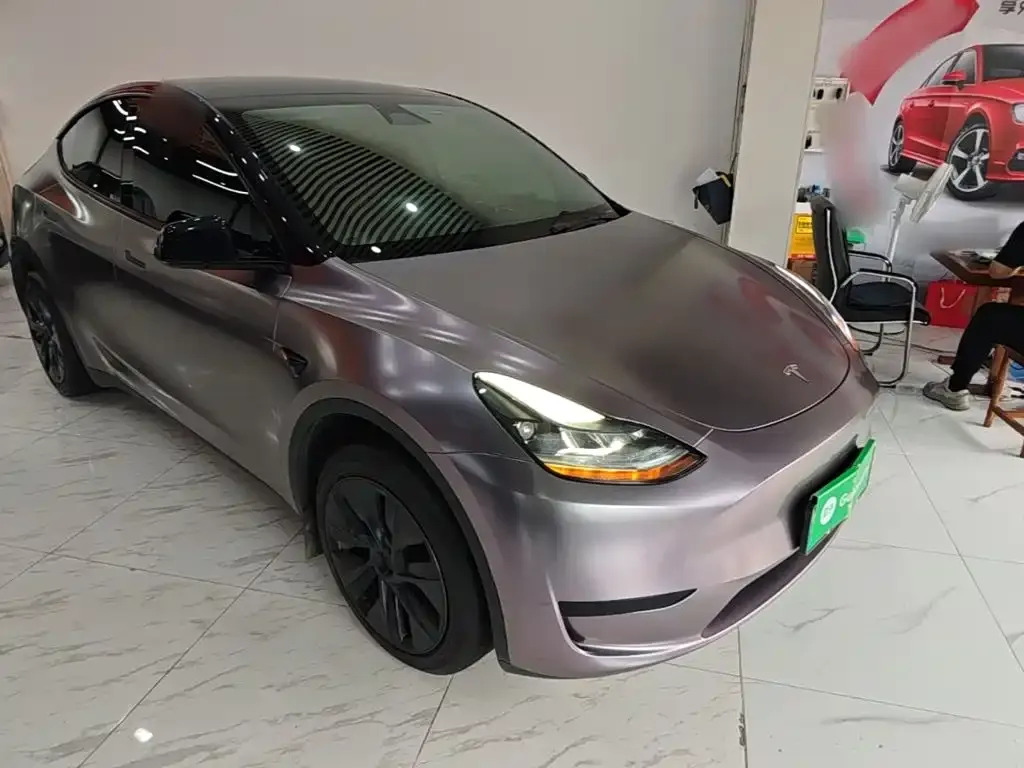 Tesla Model Y — фото 9