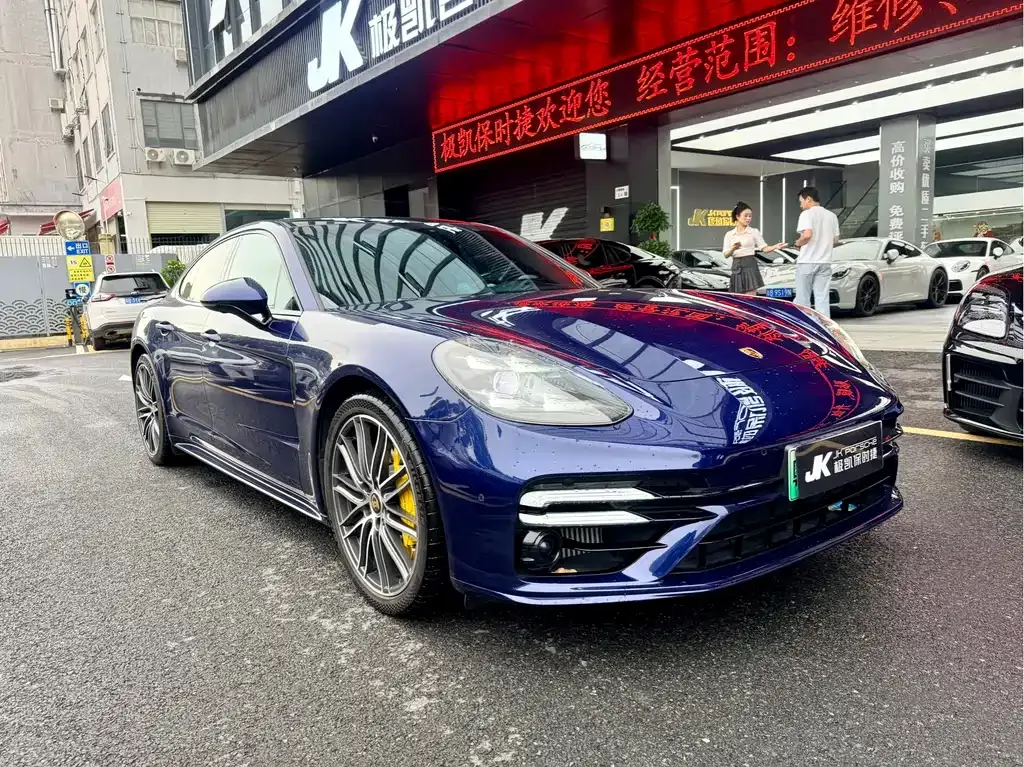 Porsche Panamera Hybrid 2022 из CN, фото 5