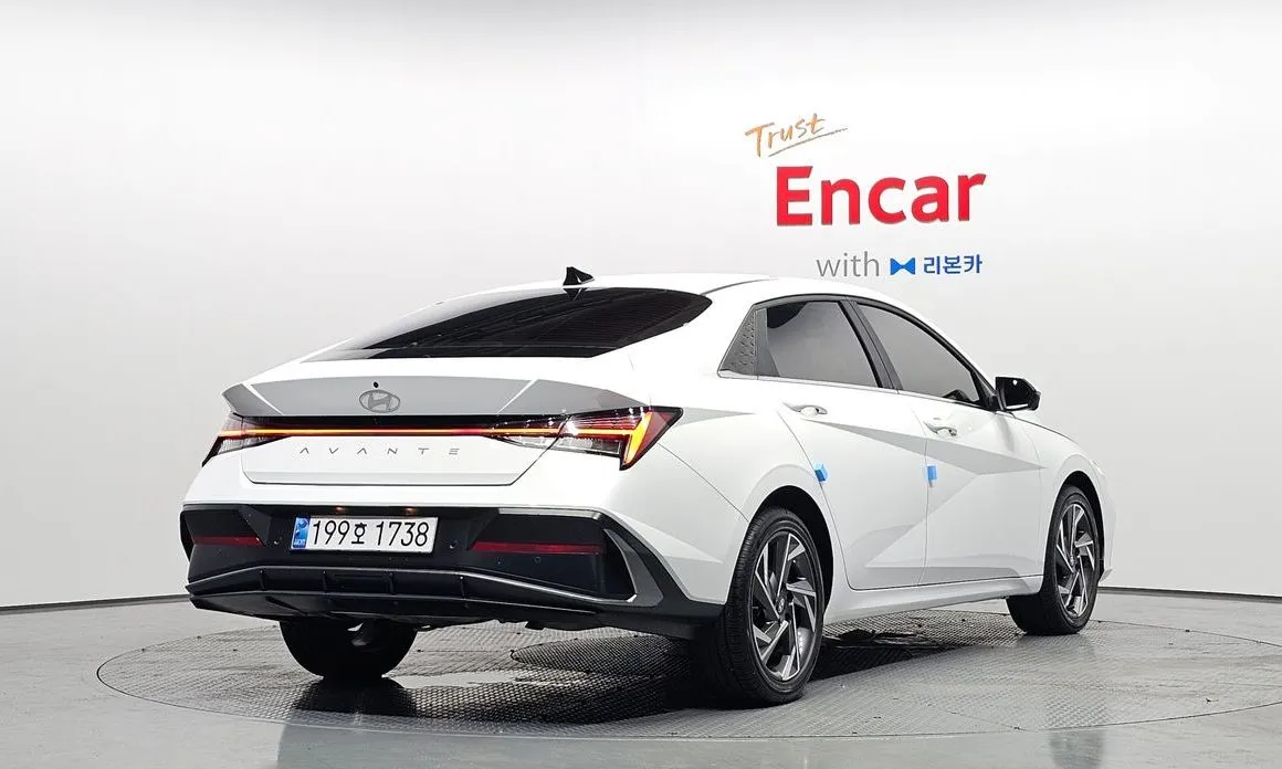 Hyundai AVANTE 2024 из KR, фото 3