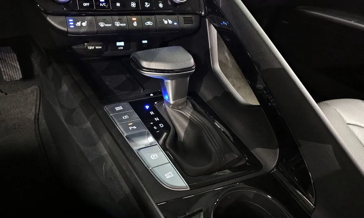 Hyundai AVANTE 2024 из KR, фото 8