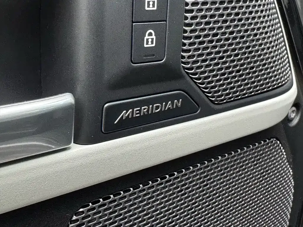 Land Rover Defender 2022 из CN, фото 10