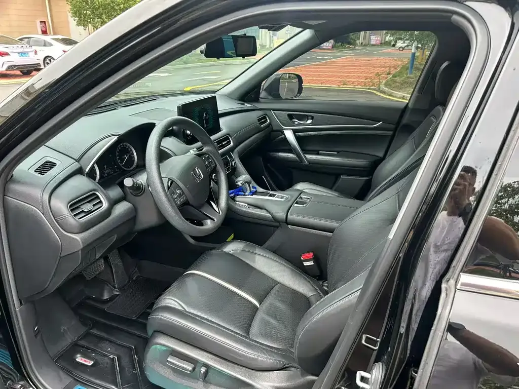 Honda UR-V 2024 из CN, фото 7