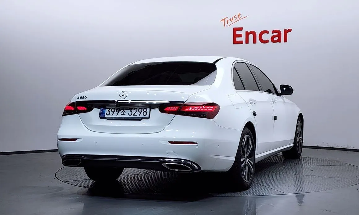 Mercedes-Benz E-Class 2021 из KR, фото 7