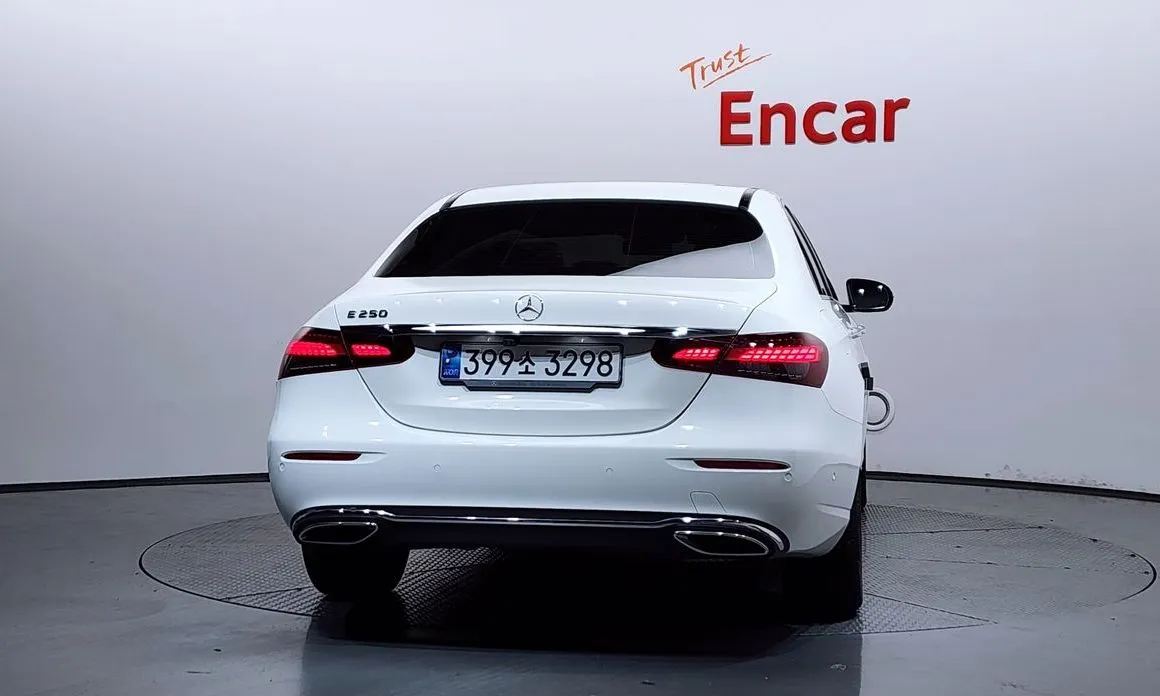 Mercedes-Benz E-Class 2021 из KR, фото 3