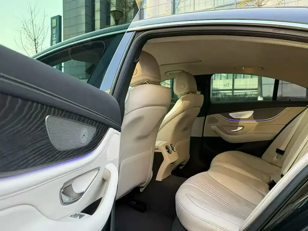 Mercedes-Benz CLS 2023 из CN, фото 5
