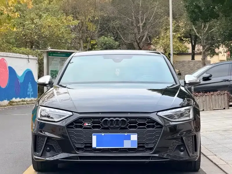 Audi S4 2023 из CN, фото 4