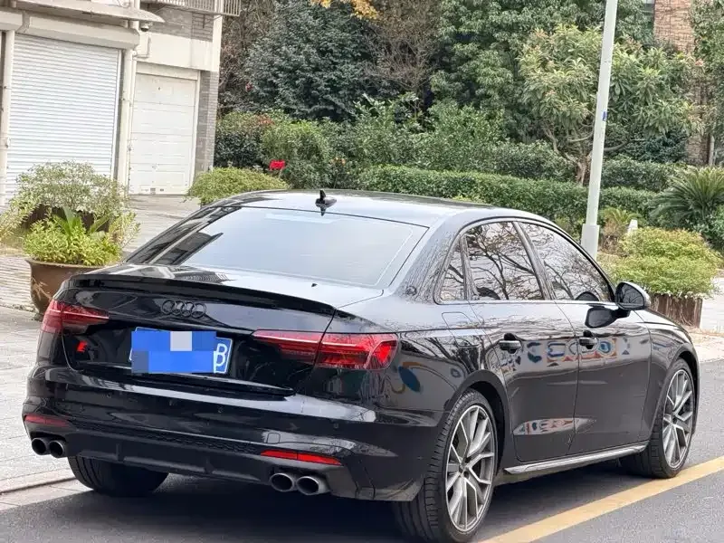 Audi S4 2023 из CN, фото 9