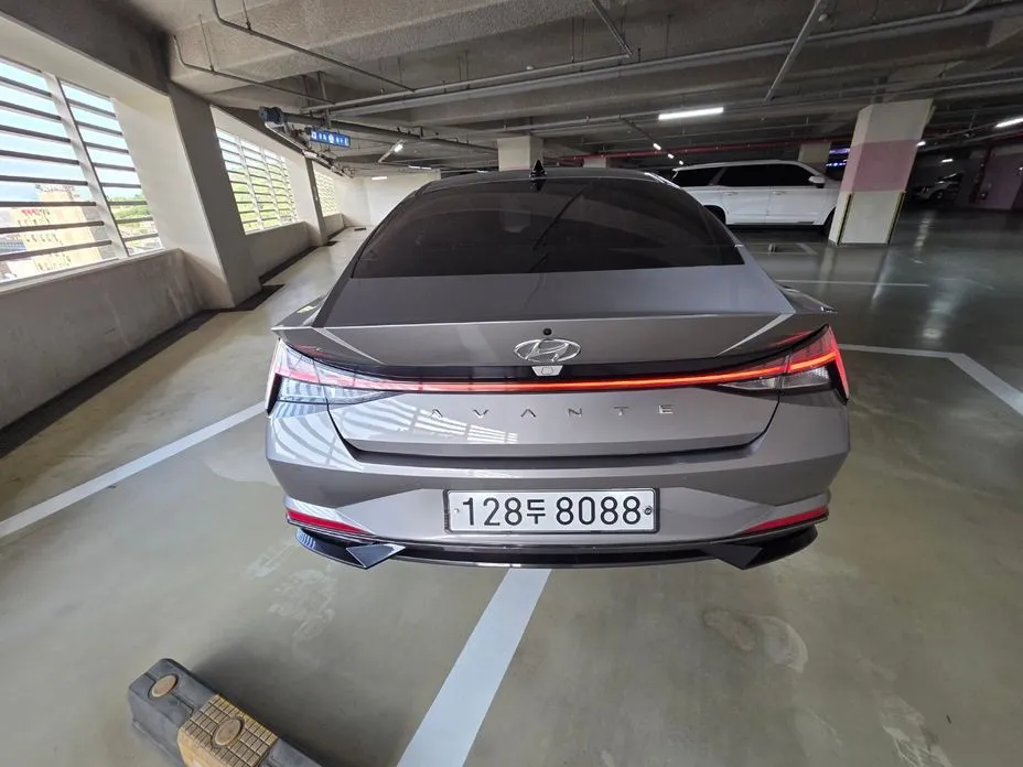 Hyundai AVANTE — фото 3
