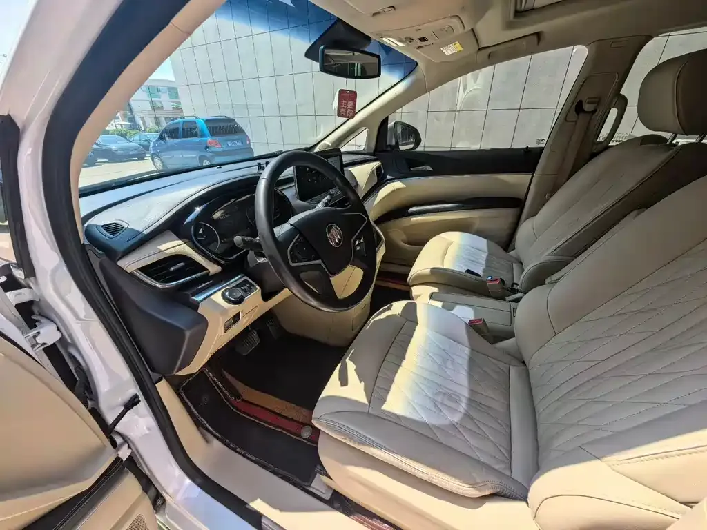 Buick GL8 2023 из CN, фото 4