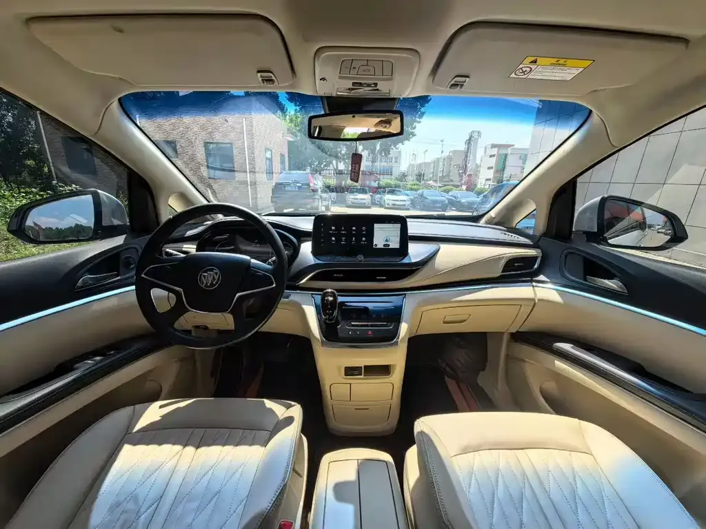 Buick GL8 2023 из CN, фото 5