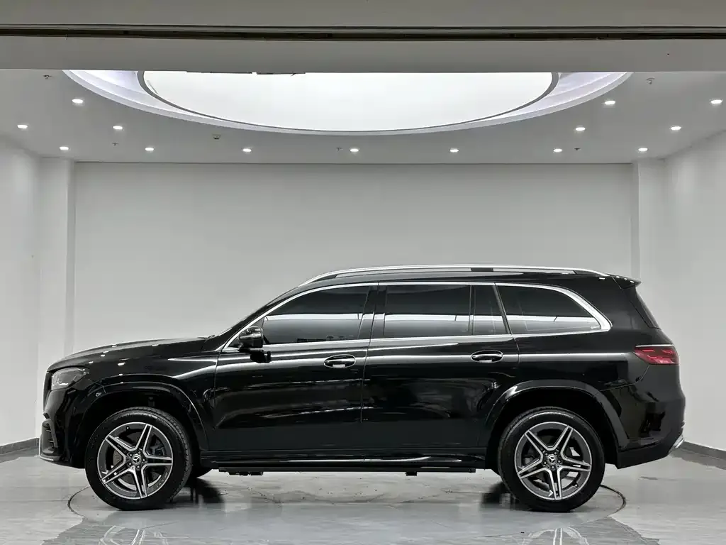 Mercedes-Benz GLS — фото 2