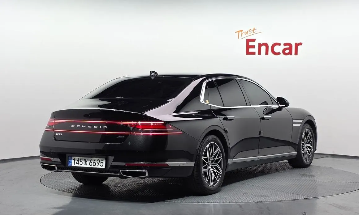 Genesis G90 2023 из KR, фото 2