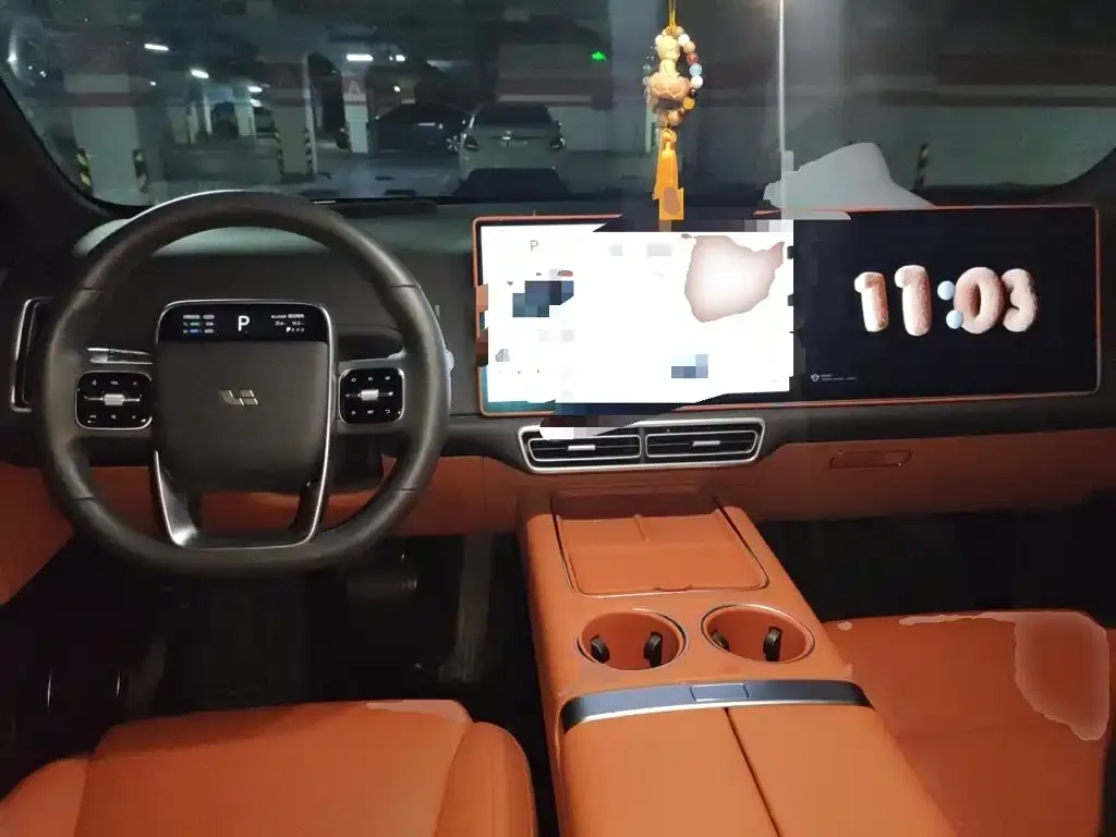 Li Auto L6 — фото 9