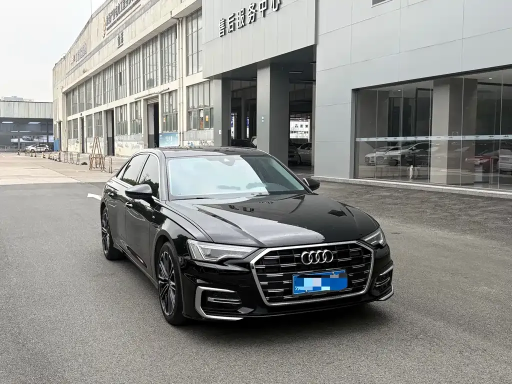 Audi A6L 2025 из CN, фото 5