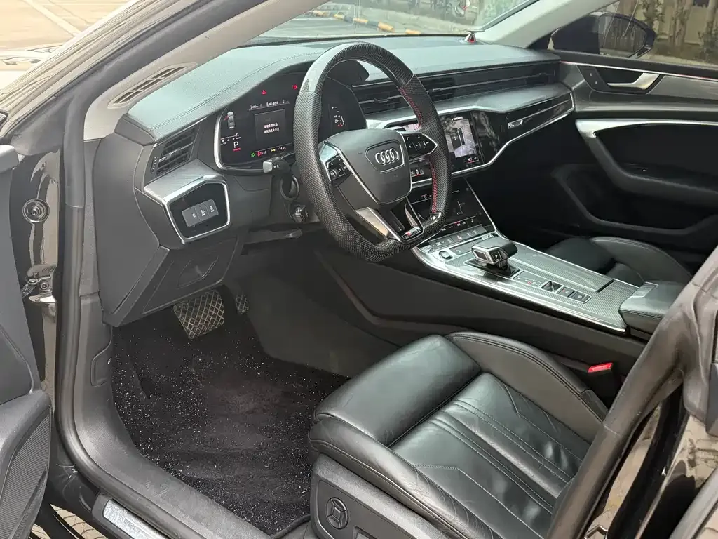 Audi A7 2024 из CN, фото 5