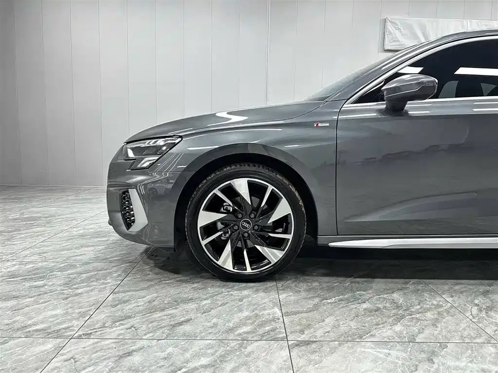 Audi A3 — фото 3