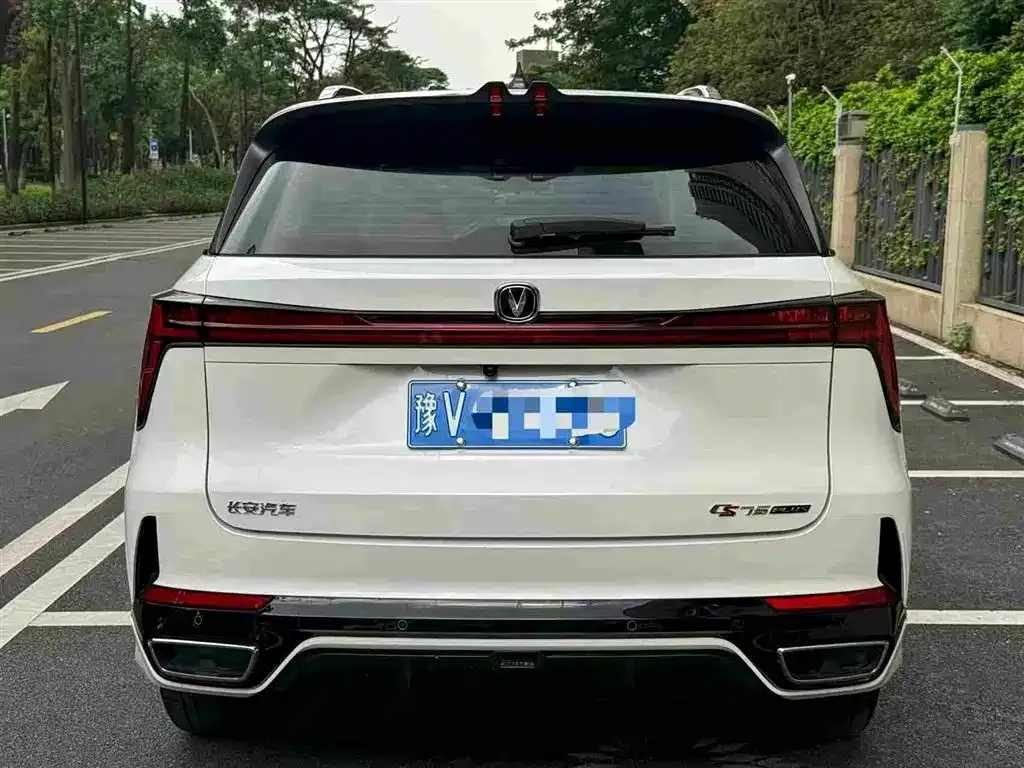 Changan CS75PLUS — фото 9