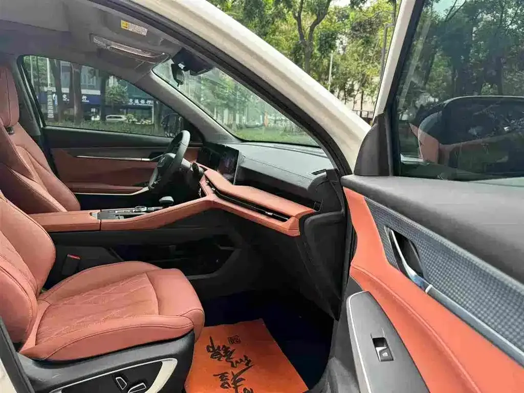 Changan CS75PLUS — фото 10