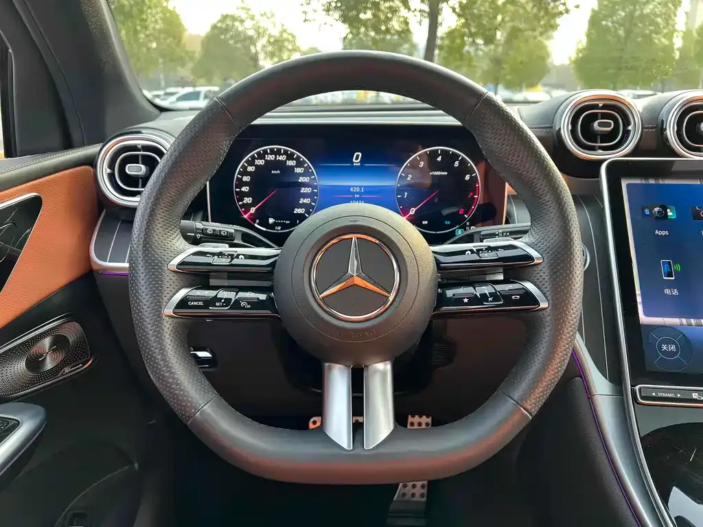 Mercedes-Benz GLC — фото 10