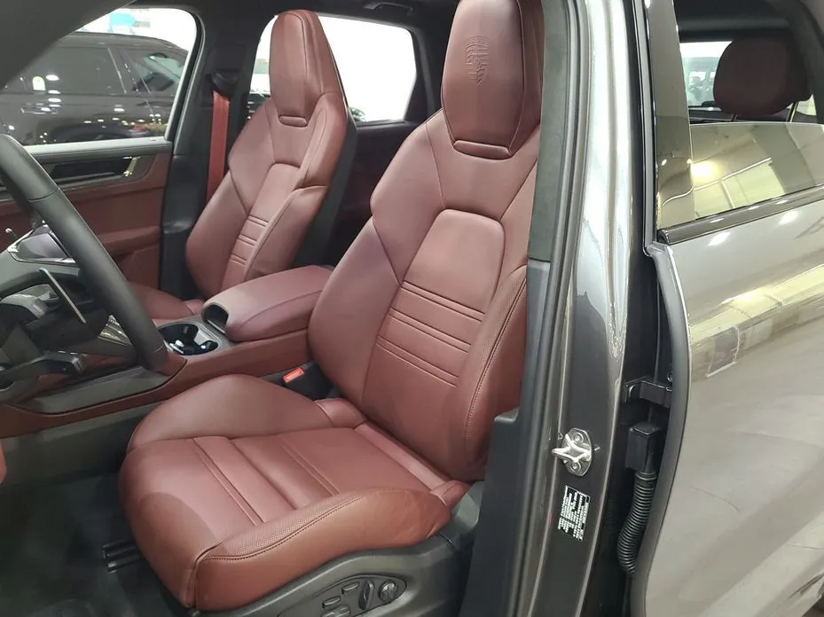 Porsche Cayenne 2025 из KR, фото 6