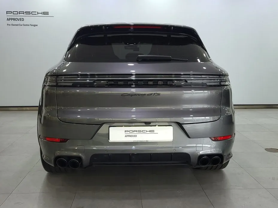 Porsche Cayenne 2025 из KR, фото 4