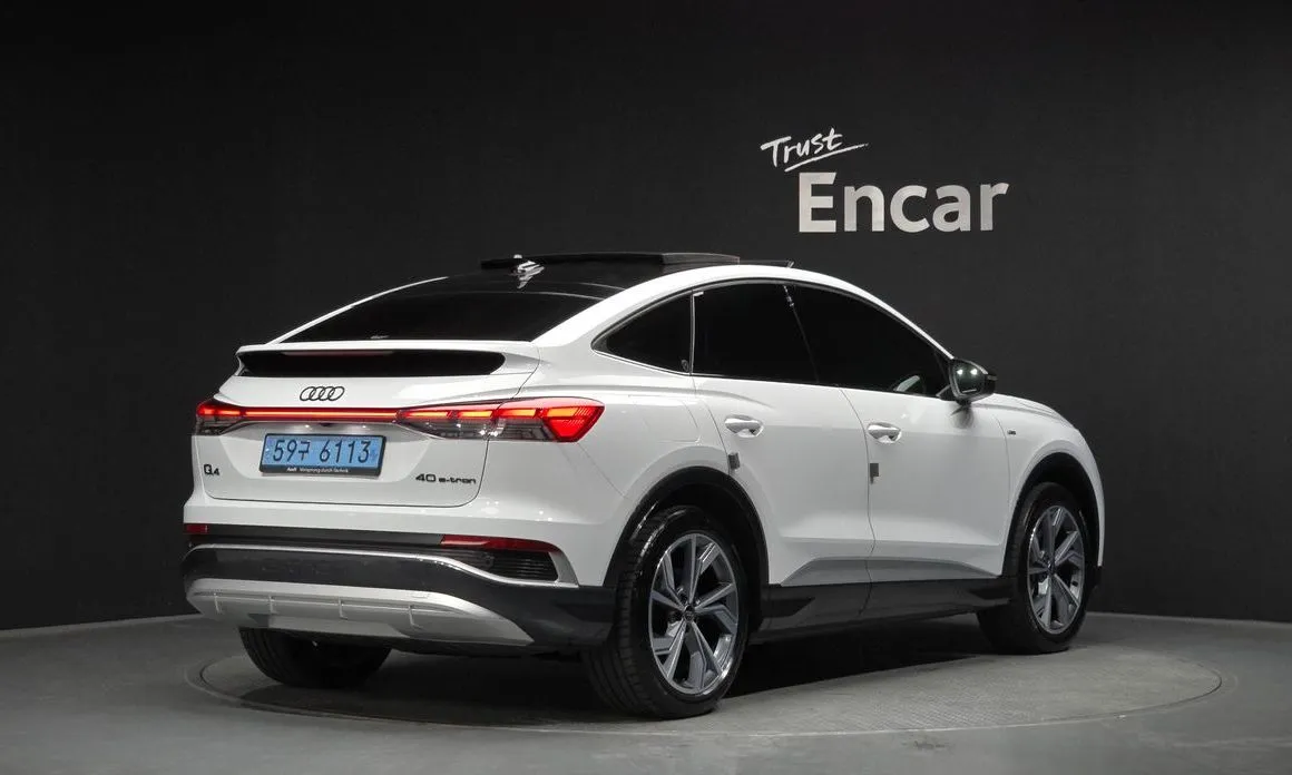 Audi Q4 e-tron 2023 из KR, фото 4