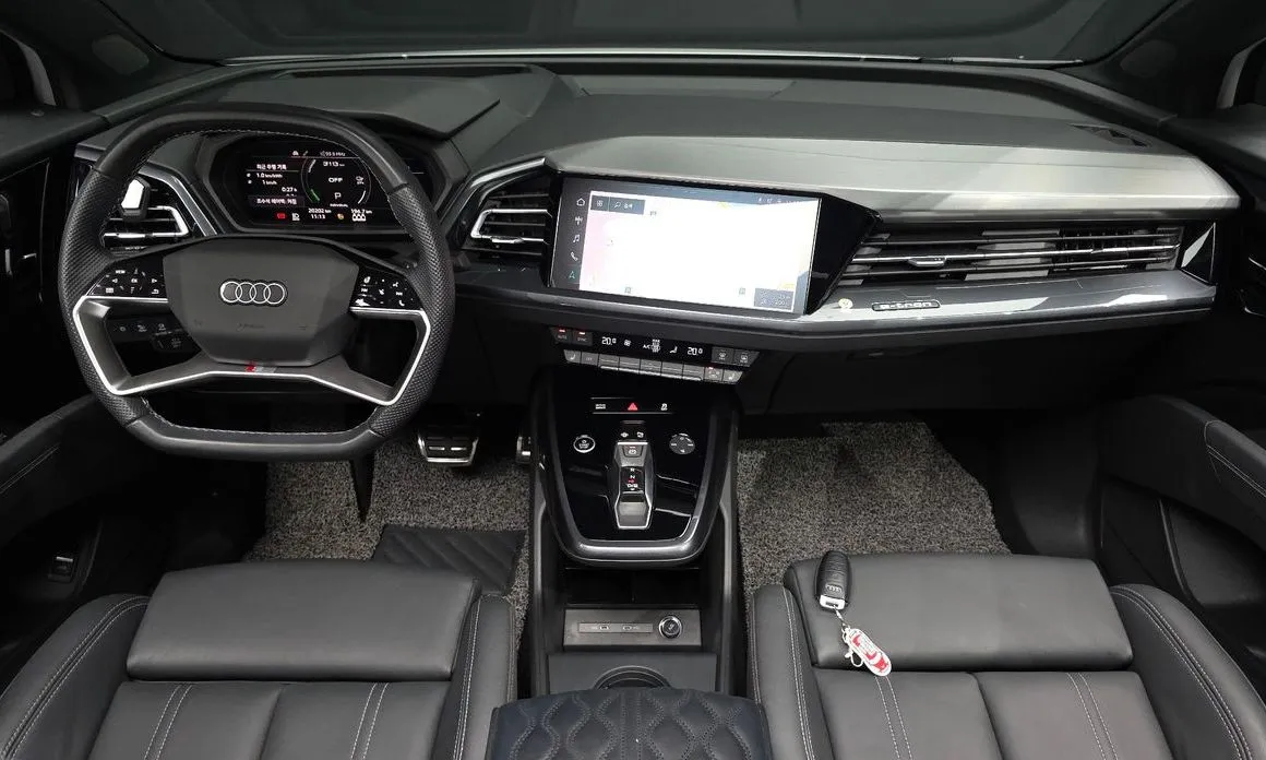 Audi Q4 e-tron 2023 из KR, фото 8