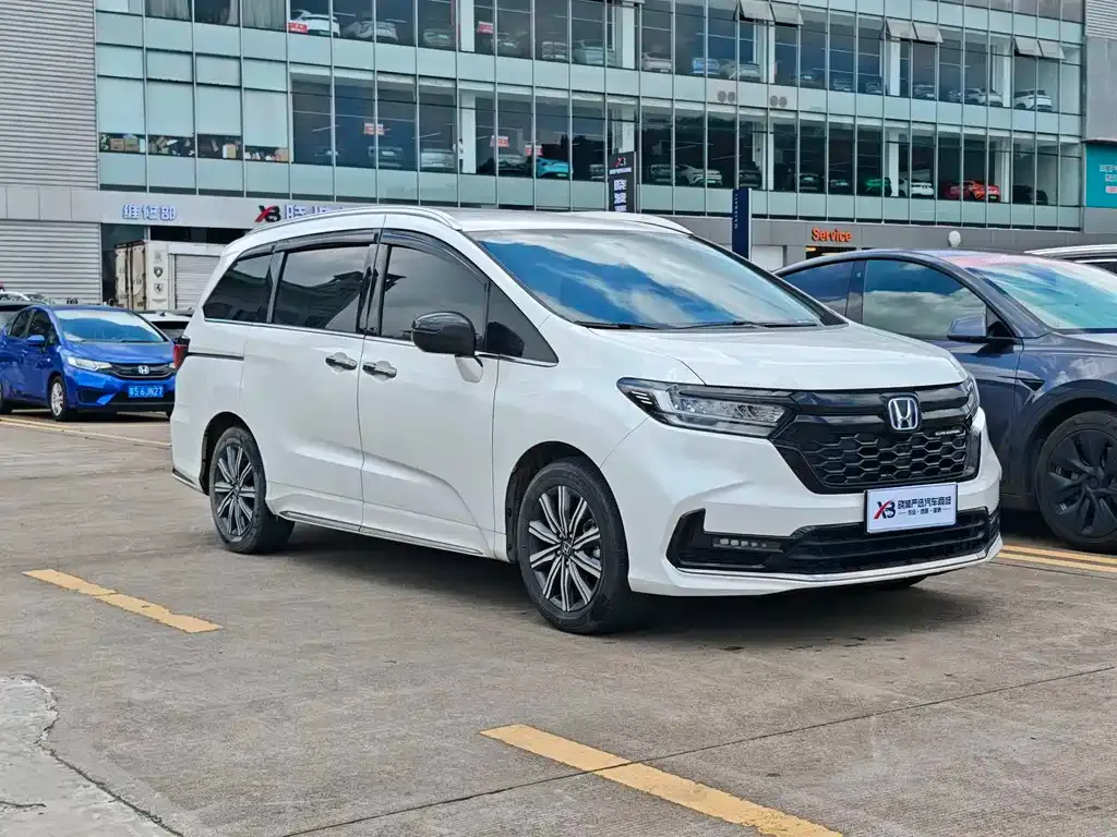 Honda Odyssey 2024 из CN, фото 4
