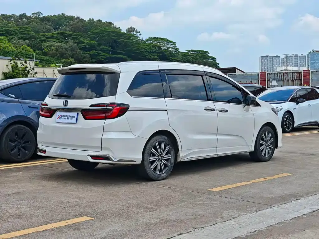 Honda Odyssey 2024 из CN, фото 7