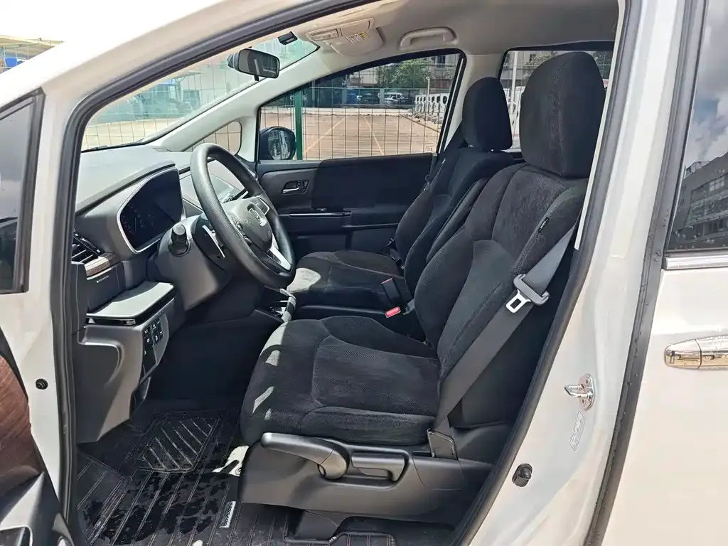 Honda Odyssey 2024 из CN, фото 6
