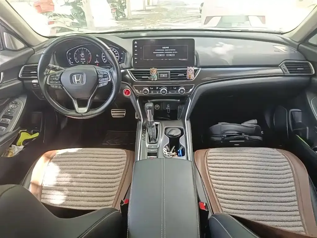 Honda Accord — фото 4