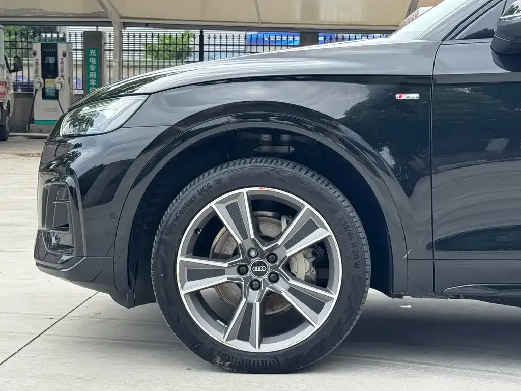 Audi Q5L Sportback 2022 из CN, фото 6
