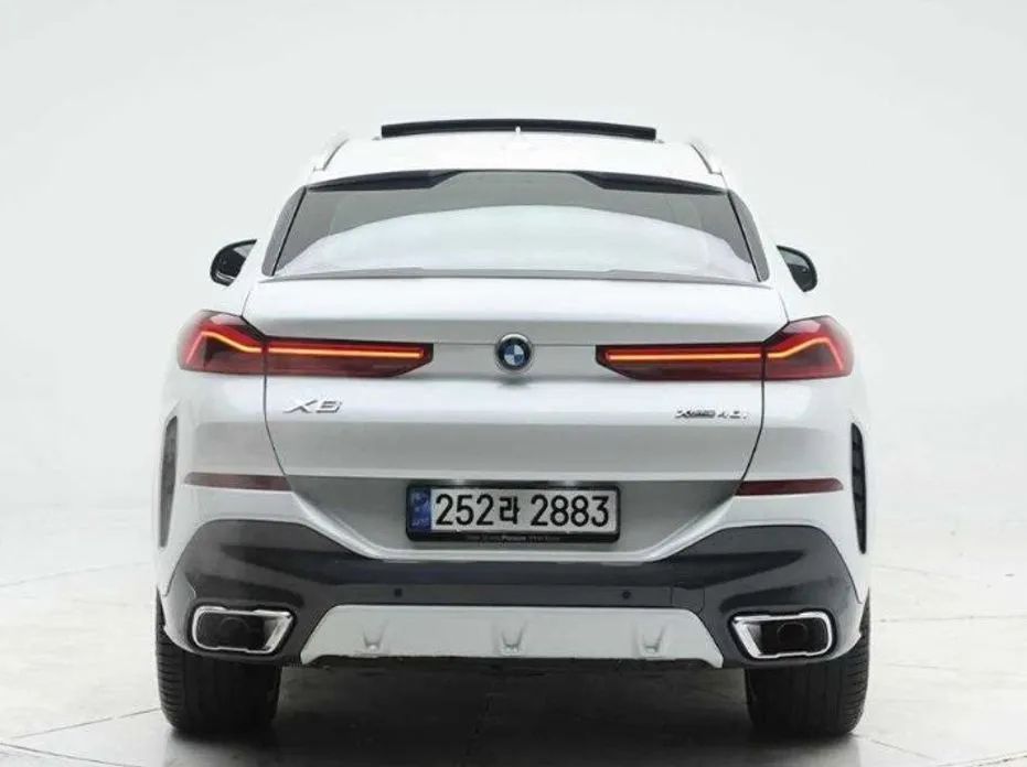 BMW X6 — фото 10