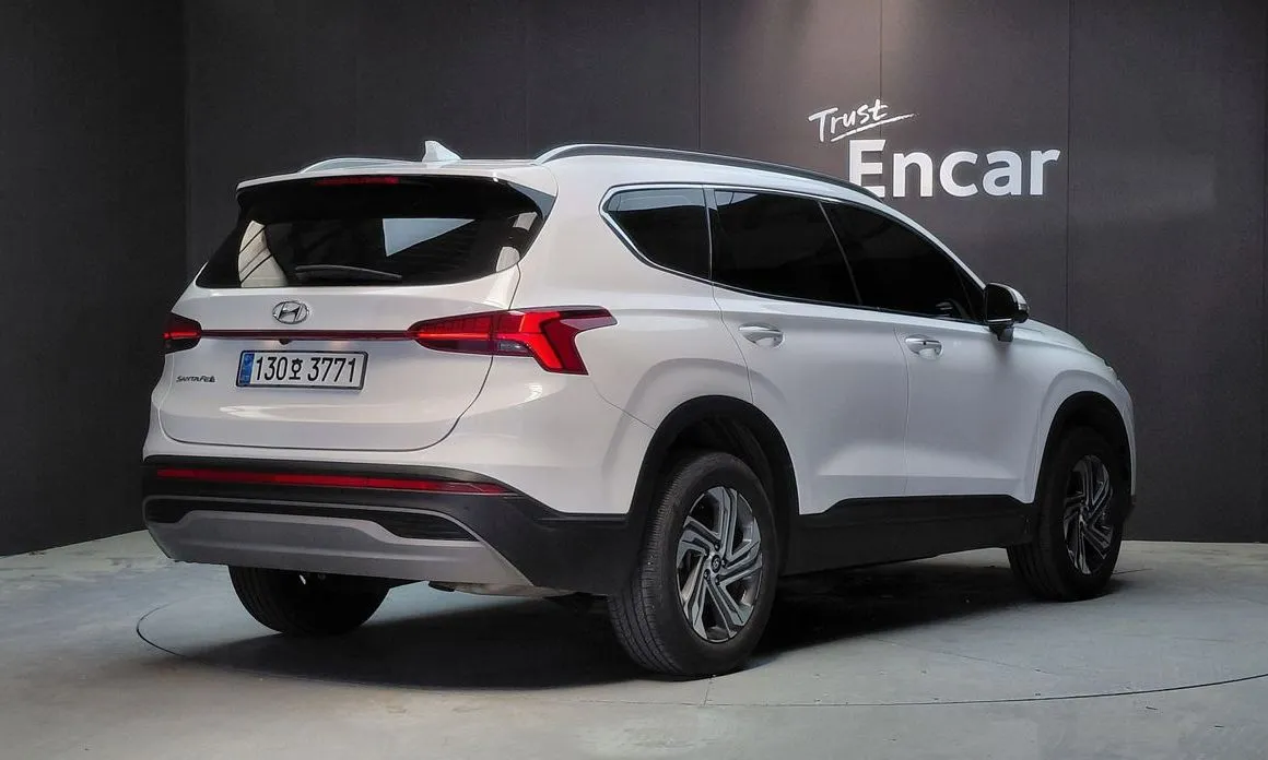Hyundai Santafe 2023 из KR, фото 2