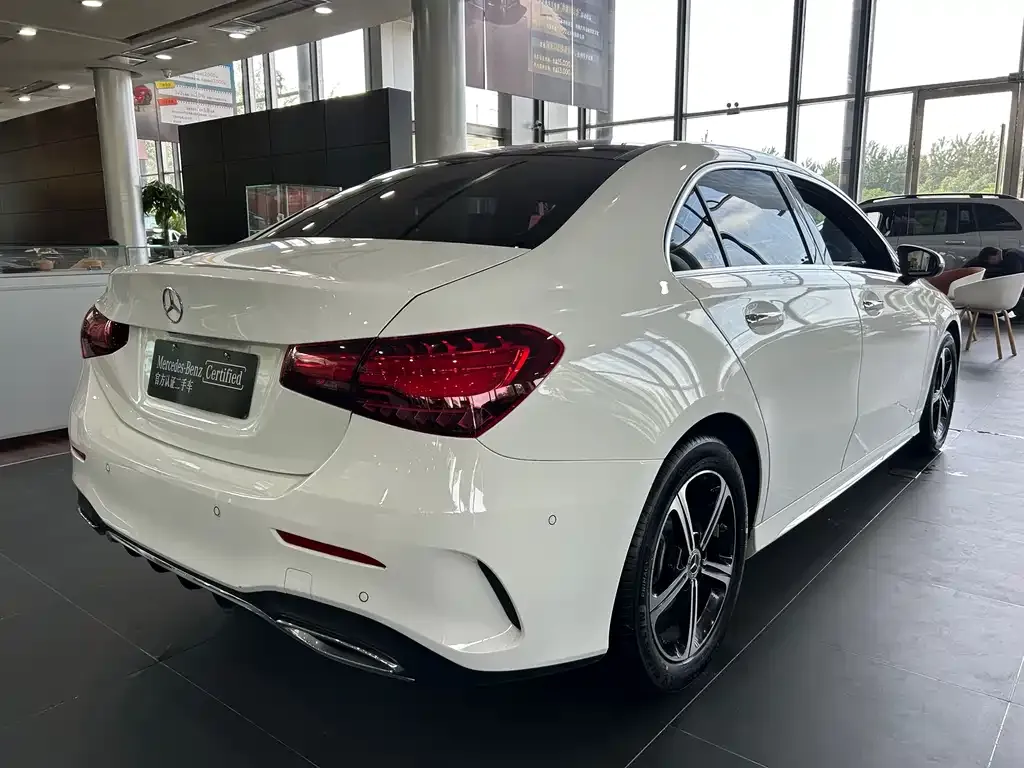 Mercedes-Benz A-Class — фото 8