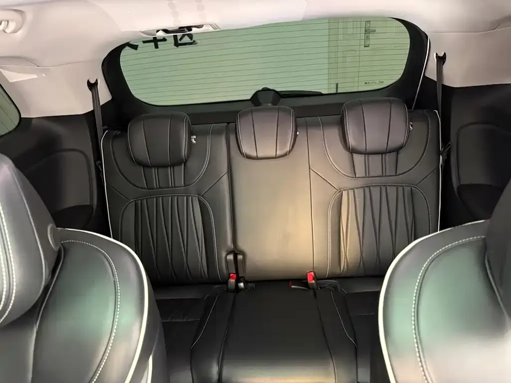 Roewe iMAX8 — фото 6
