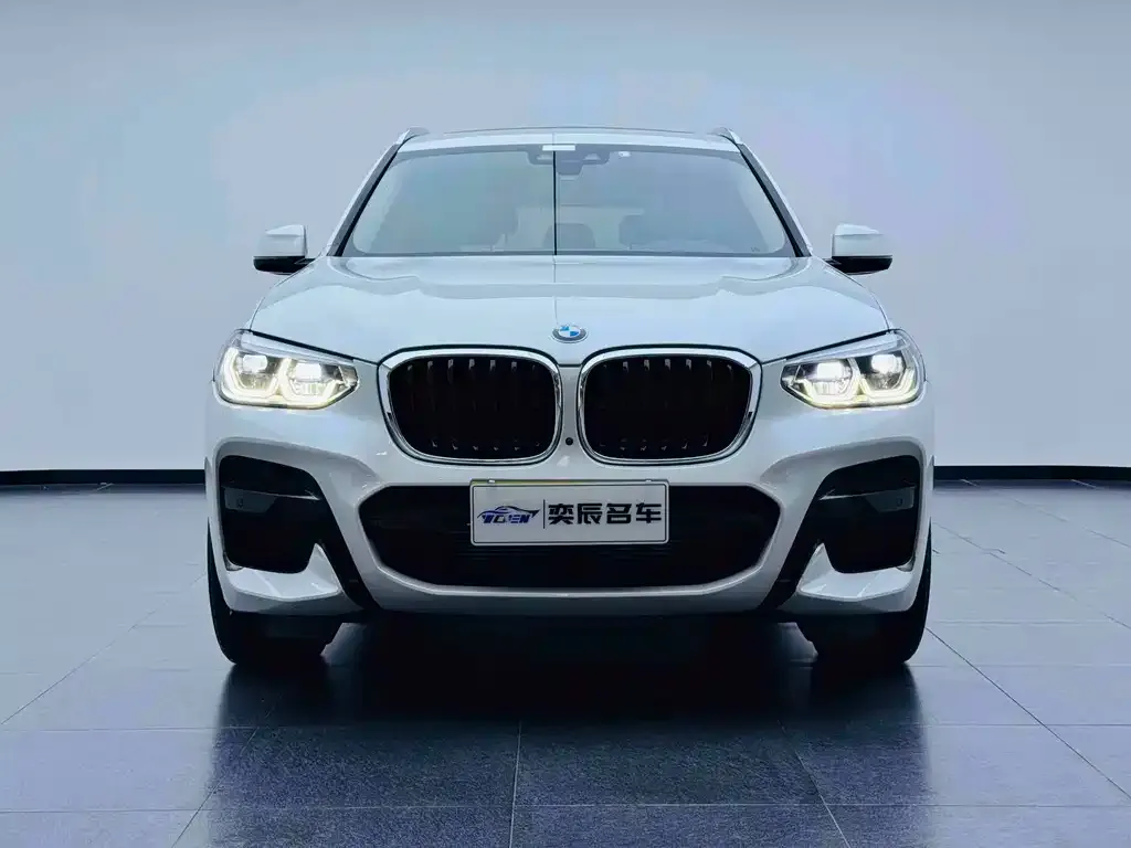 BMW X3 — фото 7