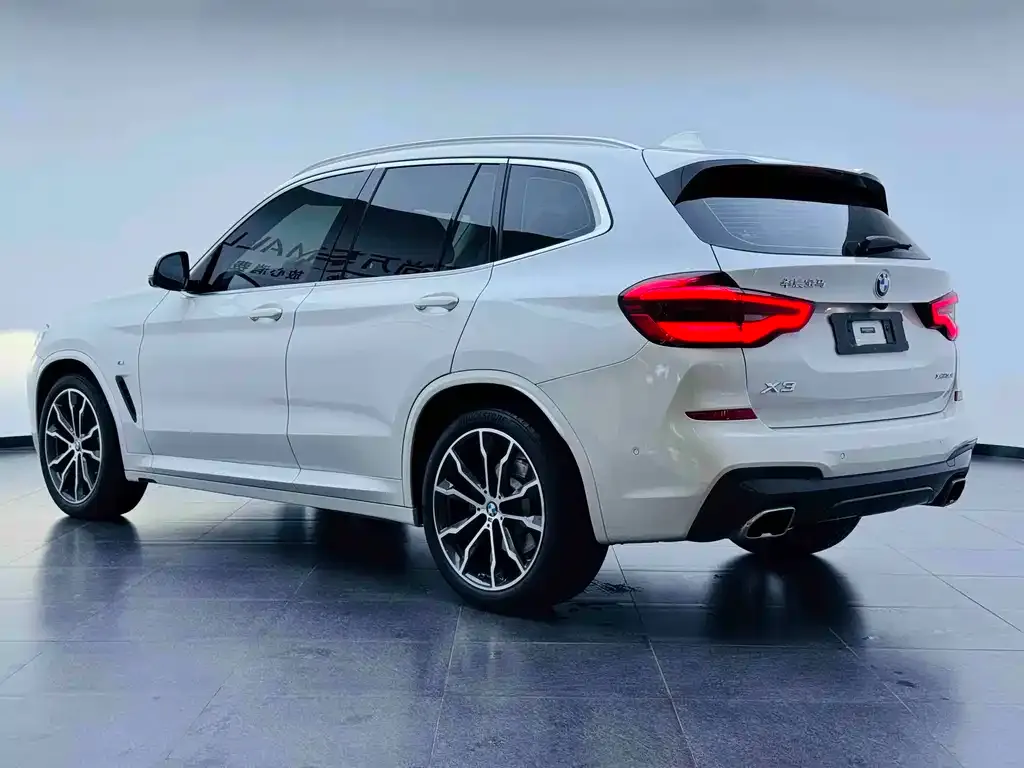 BMW X3 — фото 5
