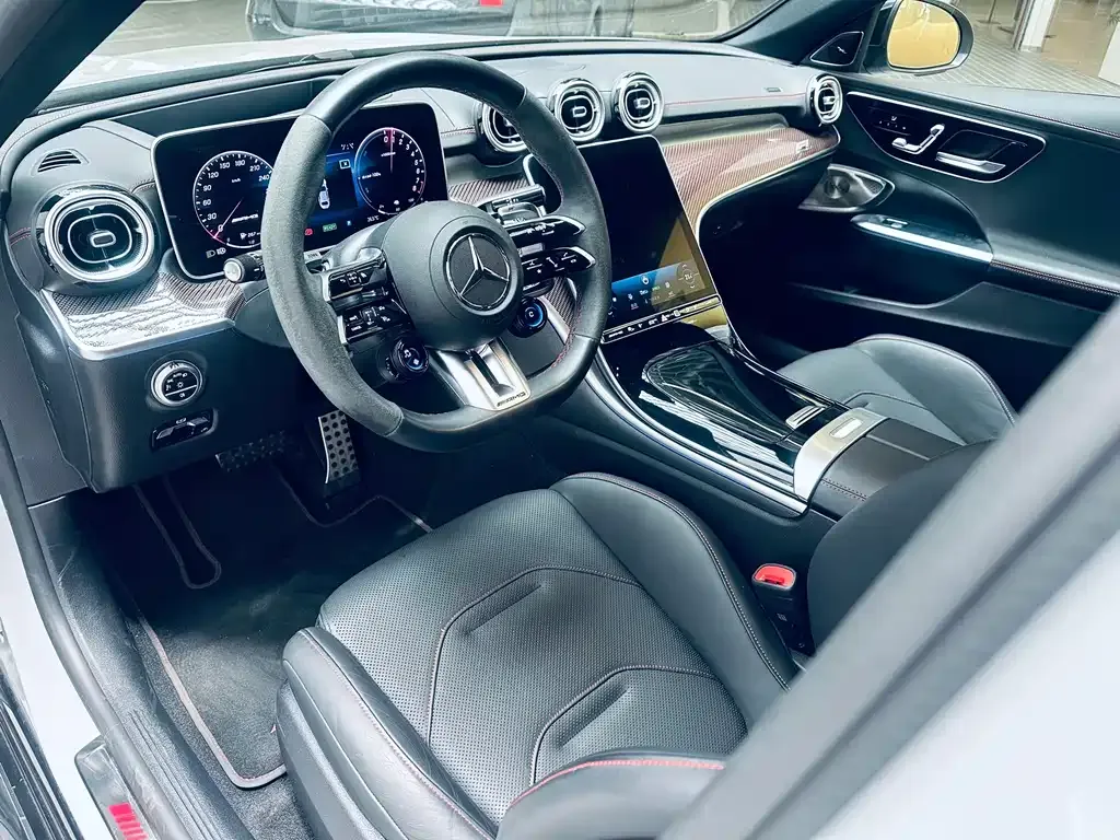 Mercedes-Benz C-Class AMG New Energy 2025 из CN, фото 5