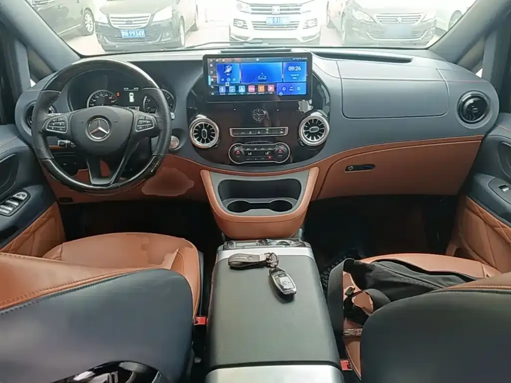 Mercedes-Benz Vito 2021 из CN, фото 8