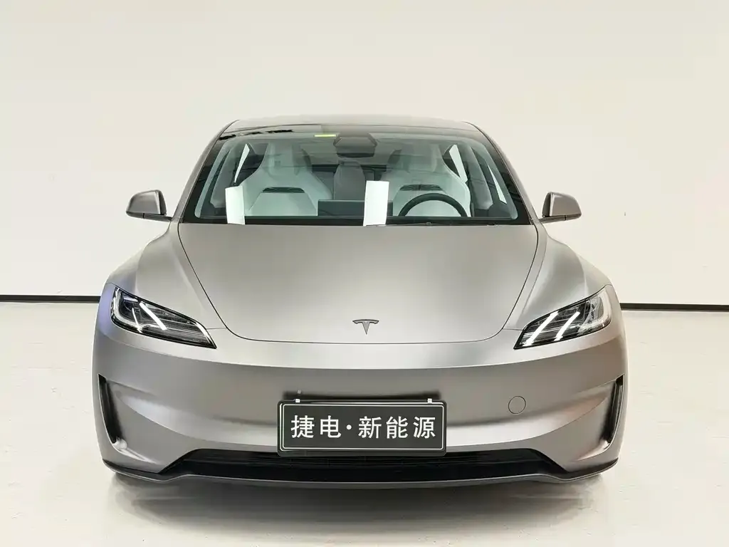 Tesla Model 3 — фото 6
